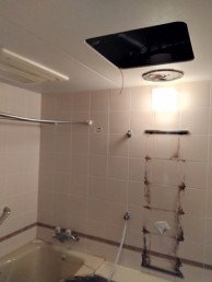 頭の真上からシャワーをたっぷり浴びて気分爽快♪　目黒区M様邸